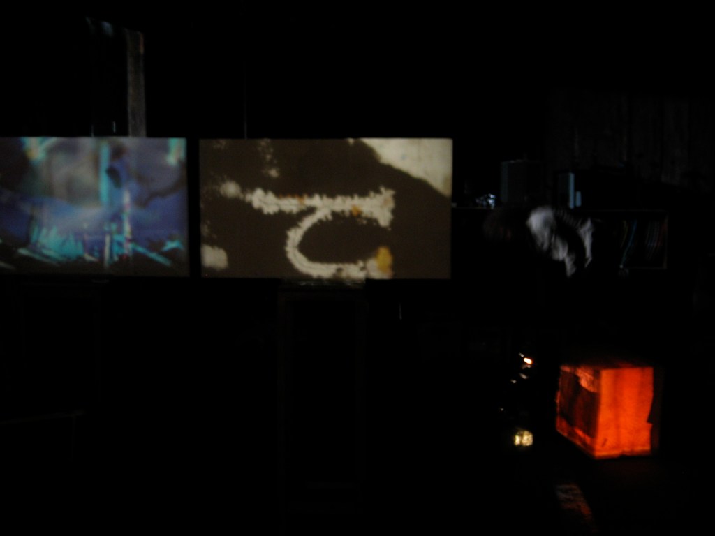 Two Screen film